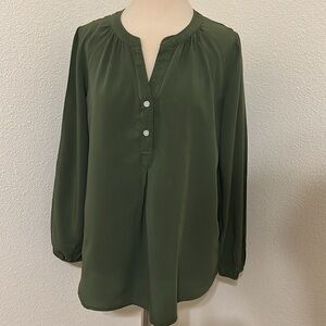 Old Navy Moss Green Women's Top Medium